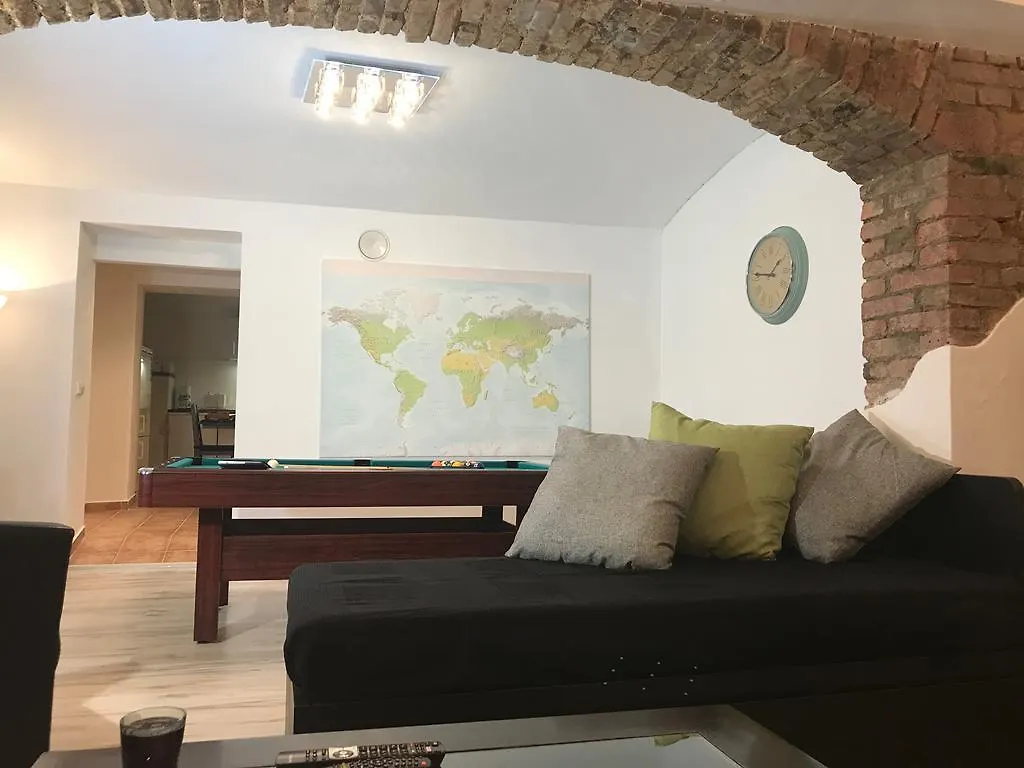 Apartament Big Homebase With Billardtable Praga